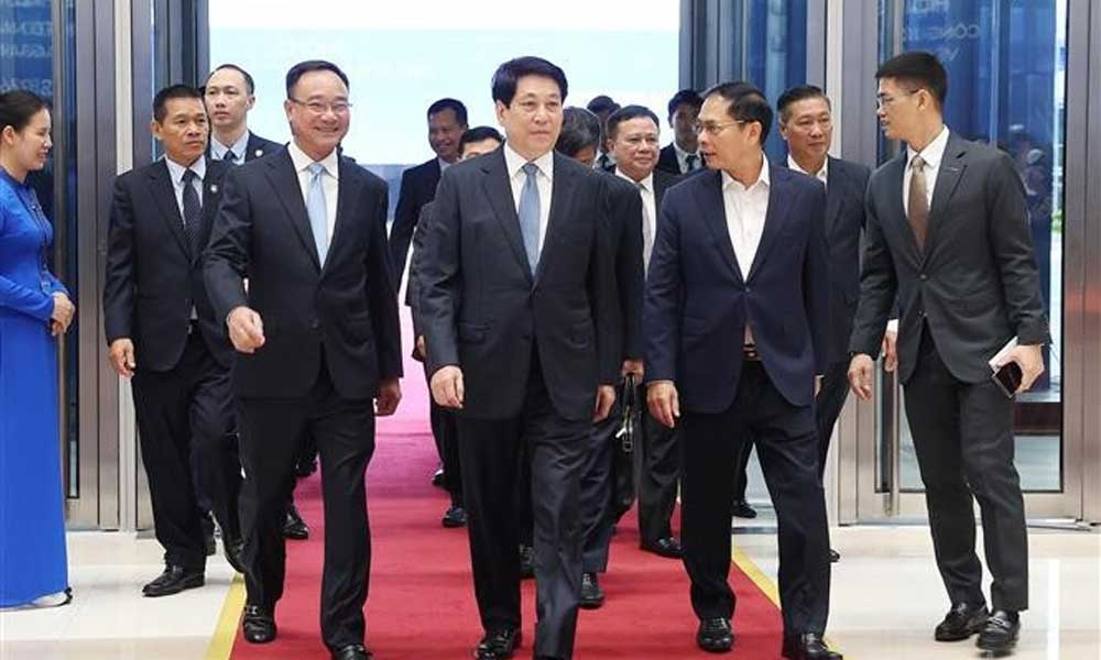 State leader inspects rehearsal for UN Convention against Cybercrime signing ceremony